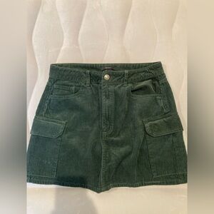 Forever 21 Green Corduroy Cargo Skirt L